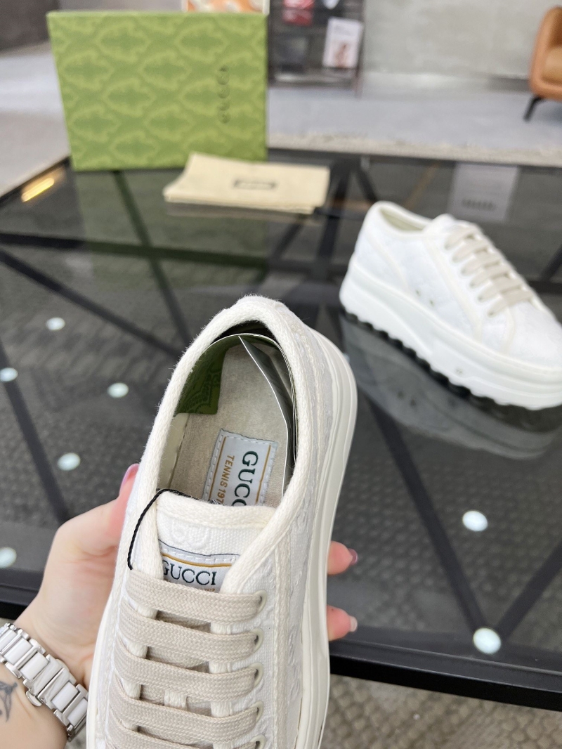 Gucci Casual Shoes